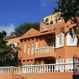 vila-mira-mar.cape-verdehotels.com/